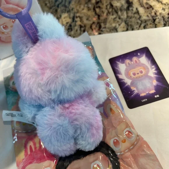 LABUBU Big Into Energy 100% genuine Luck - Picture 5 of 8